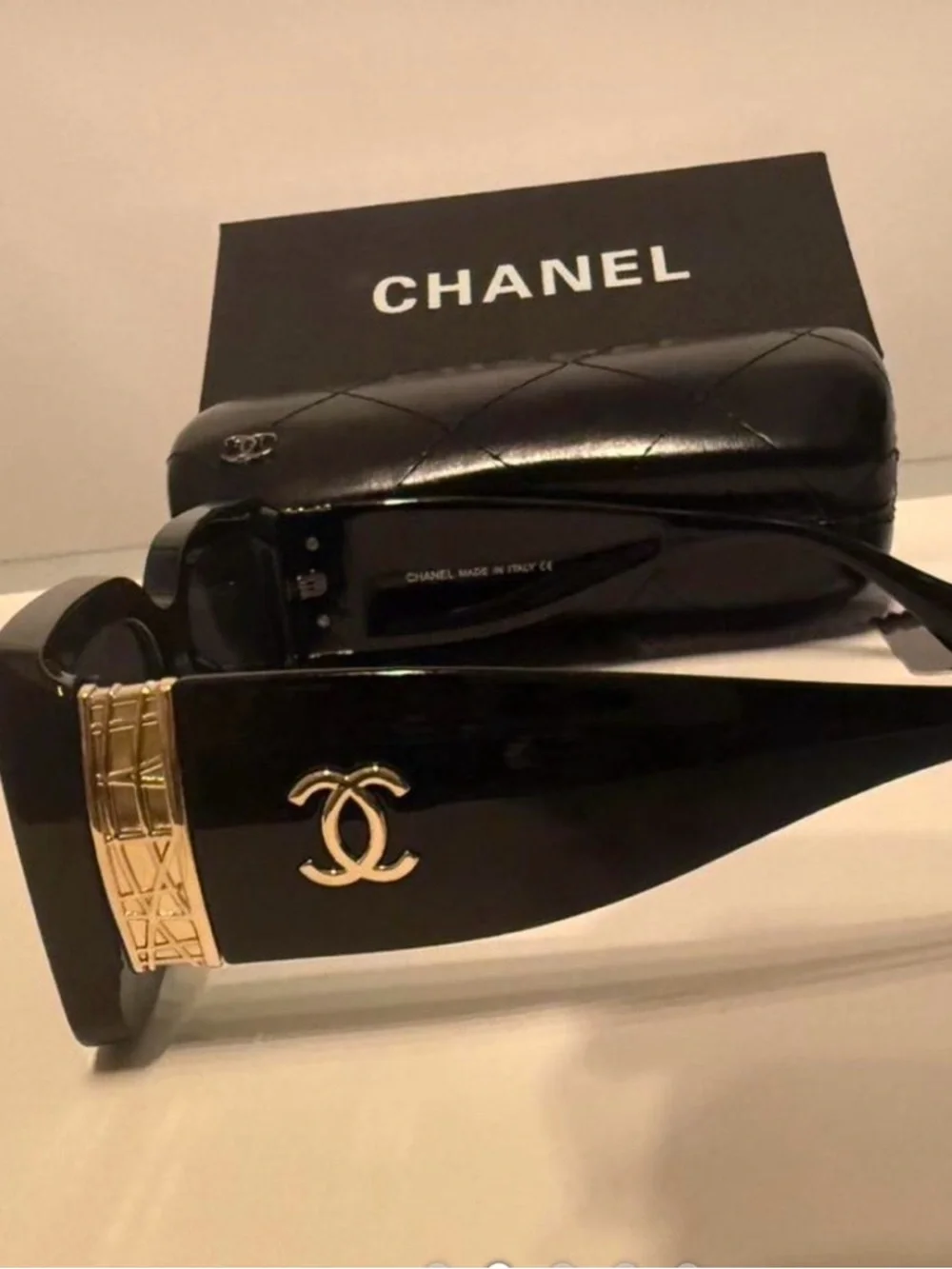 CHANEL Black Sunglasses with Gold CC Logo and Trim - Picture 1 of 4